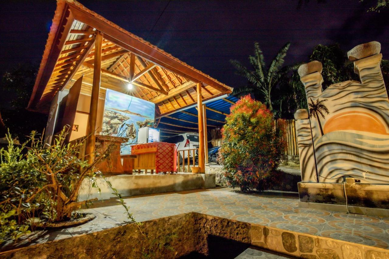 Green Valley Bungalow Batununggul Exterior foto